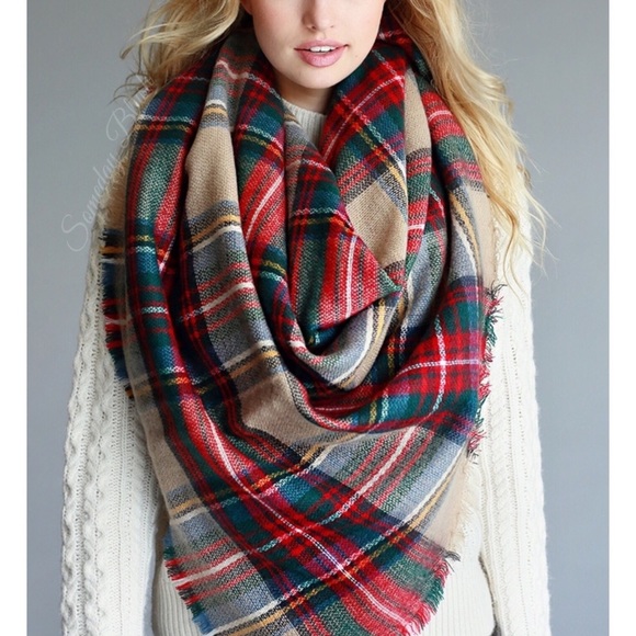 Best seller! Beige plaid oversized blanket scarf - Picture 2 of 4